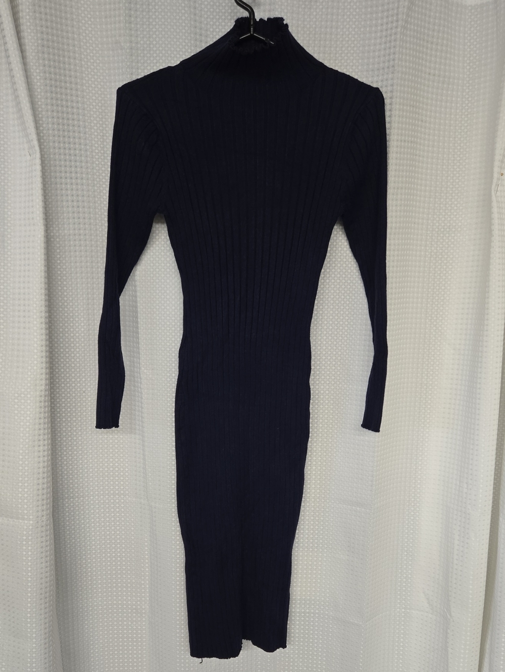 Slim Ribbed Long Sleeve Turtleneck Dress in Navy